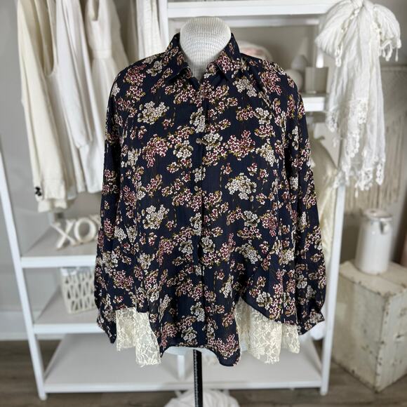 Umgee Women's Size L Black Floral Flowy Button Up Blouse w/ Lace Trim  3464 - Picture 1 of 10